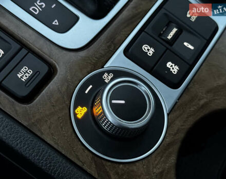 Серый Фольксваген Туарег, объемом двигателя 3 л и пробегом 205 тыс. км за 27500 $, фото 61 на Automoto.ua