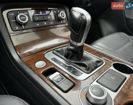 Сірий Фольксваген Туарег, об'ємом двигуна 3.6 л та пробігом 220 тис. км за 21777 $, фото 22 на Automoto.ua