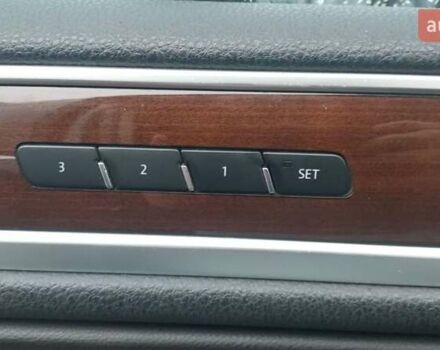 Серый Фольксваген Туарег, объемом двигателя 2.97 л и пробегом 273 тыс. км за 21999 $, фото 19 на Automoto.ua