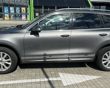 Серый Фольксваген Туарег, объемом двигателя 3 л и пробегом 173 тыс. км за 32000 $, фото 8 на Automoto.ua