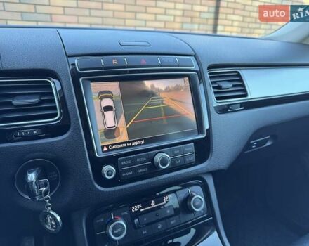 Фольксваген Туарег 2015 в Виннице на Automoto.ua Серый Фольксваген Туарег, объемом двигателя 2.97 л и пробегом 250 тыс. км за 22900 $, фото 25 на Automoto.ua