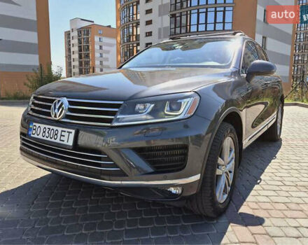 Сірий Фольксваген Туарег, об'ємом двигуна 2.97 л та пробігом 202 тис. км за 22800 $, фото 6 на Automoto.ua