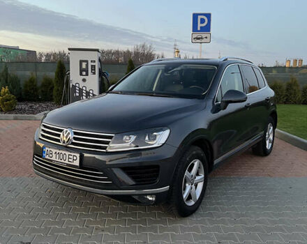 Серый Фольксваген Туарег, объемом двигателя 2.97 л и пробегом 200 тыс. км за 28500 $, фото 26 на Automoto.ua