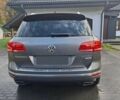Серый Фольксваген Туарег, объемом двигателя 3 л и пробегом 80 тыс. км за 13000 $, фото 4 на Automoto.ua
