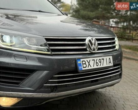 Сірий Фольксваген Туарег, об'ємом двигуна 3.6 л та пробігом 200 тис. км за 18500 $, фото 6 на Automoto.ua