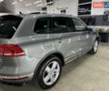 Сірий Фольксваген Туарег, об'ємом двигуна 2.97 л та пробігом 104 тис. км за 29900 $, фото 4 на Automoto.ua