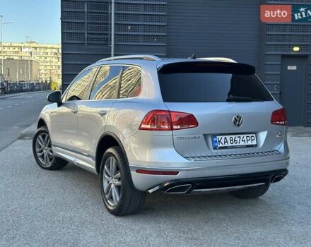 Серый Фольксваген Туарег, объемом двигателя 3 л и пробегом 193 тыс. км за 23450 $, фото 21 на Automoto.ua