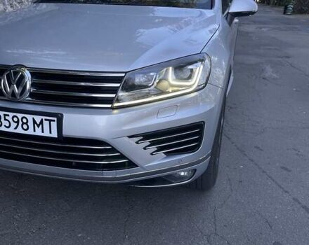 Сірий Фольксваген Туарег, об'ємом двигуна 2.97 л та пробігом 190 тис. км за 29999 $, фото 47 на Automoto.ua