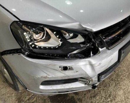 Серый Фольксваген Туарег, объемом двигателя 0 л и пробегом 80 тыс. км за 21000 $, фото 1 на Automoto.ua