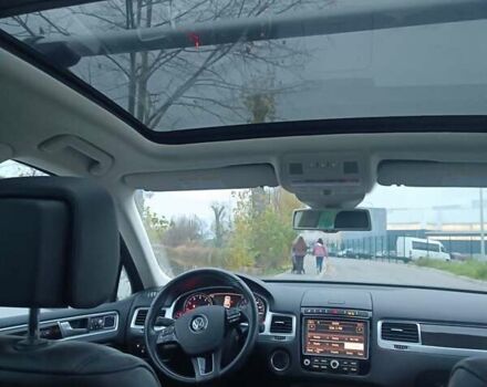 Серый Фольксваген Туарег, объемом двигателя 3.6 л и пробегом 165 тыс. км за 17500 $, фото 20 на Automoto.ua