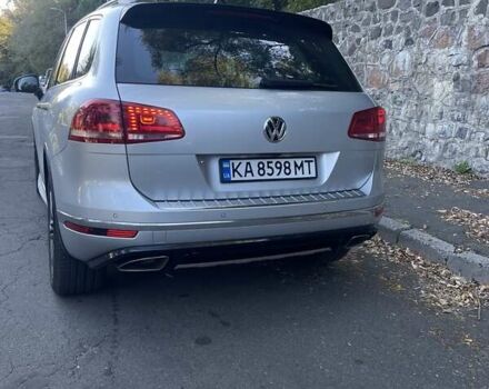 Сірий Фольксваген Туарег, об'ємом двигуна 2.97 л та пробігом 190 тис. км за 29999 $, фото 48 на Automoto.ua