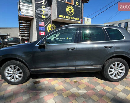 Серый Фольксваген Туарег, объемом двигателя 3 л и пробегом 158 тыс. км за 22900 $, фото 3 на Automoto.ua