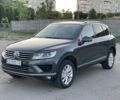 Сірий Фольксваген Туарег, об'ємом двигуна 3 л та пробігом 168 тис. км за 27500 $, фото 1 на Automoto.ua