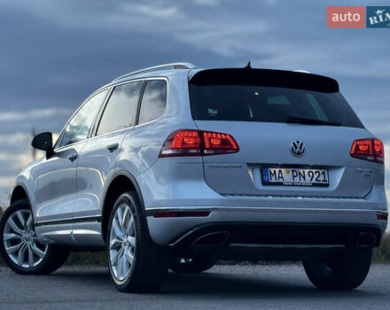 Серый Фольксваген Туарег, объемом двигателя 3 л и пробегом 205 тыс. км за 27500 $, фото 36 на Automoto.ua
