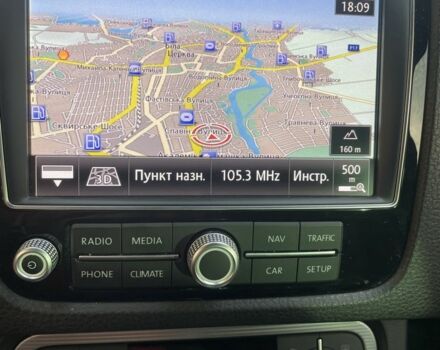 Сірий Фольксваген Туарег, об'ємом двигуна 3 л та пробігом 262 тис. км за 27999 $, фото 15 на Automoto.ua