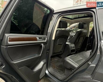 Сірий Фольксваген Туарег, об'ємом двигуна 3.6 л та пробігом 200 тис. км за 18500 $, фото 33 на Automoto.ua