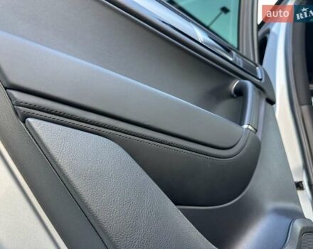 Серый Фольксваген Туарег, объемом двигателя 3 л и пробегом 193 тыс. км за 23450 $, фото 82 на Automoto.ua