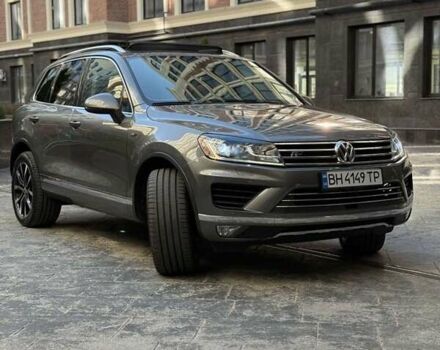 Сірий Фольксваген Туарег, об'ємом двигуна 3.6 л та пробігом 145 тис. км за 19000 $, фото 18 на Automoto.ua