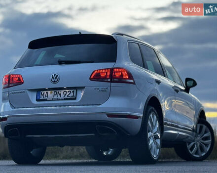 Серый Фольксваген Туарег, объемом двигателя 3 л и пробегом 205 тыс. км за 27500 $, фото 33 на Automoto.ua
