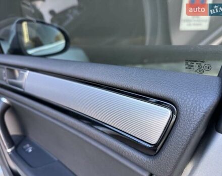 Серый Фольксваген Туарег, объемом двигателя 3 л и пробегом 193 тыс. км за 23450 $, фото 55 на Automoto.ua