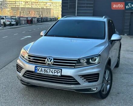 Серый Фольксваген Туарег, объемом двигателя 3 л и пробегом 193 тыс. км за 23450 $, фото 11 на Automoto.ua