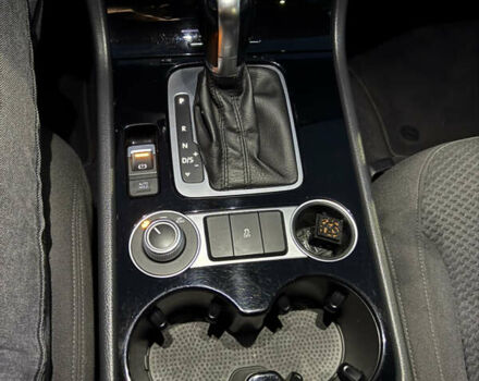 Серый Фольксваген Туарег, объемом двигателя 2.97 л и пробегом 186 тыс. км за 23500 $, фото 15 на Automoto.ua