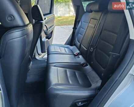 Серый Фольксваген Туарег, объемом двигателя 3.6 л и пробегом 174 тыс. км за 20800 $, фото 14 на Automoto.ua