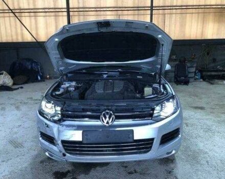 Серый Фольксваген Туарег, объемом двигателя 0 л и пробегом 80 тыс. км за 21000 $, фото 7 на Automoto.ua