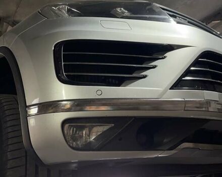 Сірий Фольксваген Туарег, об'ємом двигуна 2.97 л та пробігом 190 тис. км за 29999 $, фото 23 на Automoto.ua