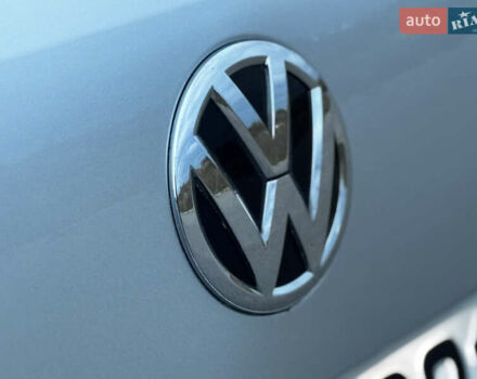 Серый Фольксваген Туарег, объемом двигателя 3 л и пробегом 205 тыс. км за 27500 $, фото 24 на Automoto.ua