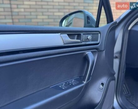 Фольксваген Туарег 2015 в Виннице на Automoto.ua Серый Фольксваген Туарег, объемом двигателя 2.97 л и пробегом 250 тыс. км за 22900 $, фото 23 на Automoto.ua