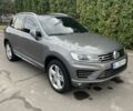 Сірий Фольксваген Туарег, об'ємом двигуна 3 л та пробігом 262 тис. км за 27999 $, фото 1 на Automoto.ua