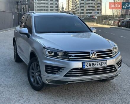 Серый Фольксваген Туарег, объемом двигателя 3 л и пробегом 193 тыс. км за 23450 $, фото 22 на Automoto.ua