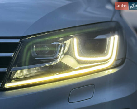 Серый Фольксваген Туарег, объемом двигателя 3 л и пробегом 205 тыс. км за 27500 $, фото 12 на Automoto.ua