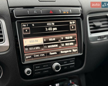 Серый Фольксваген Туарег, объемом двигателя 3 л и пробегом 186 тыс. км за 22500 $, фото 29 на Automoto.ua