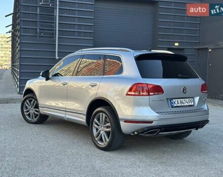Серый Фольксваген Туарег, объемом двигателя 3 л и пробегом 193 тыс. км за 23450 $, фото 20 на Automoto.ua