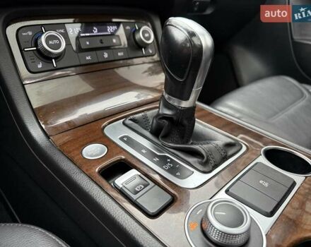 Сірий Фольксваген Туарег, об'ємом двигуна 3.6 л та пробігом 200 тис. км за 18500 $, фото 47 на Automoto.ua