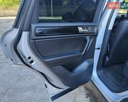 Серый Фольксваген Туарег, объемом двигателя 3.6 л и пробегом 174 тыс. км за 20800 $, фото 16 на Automoto.ua