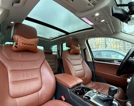 Сірий Фольксваген Туарег, об'ємом двигуна 3.6 л та пробігом 145 тис. км за 19000 $, фото 2 на Automoto.ua