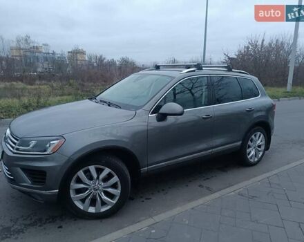 Серый Фольксваген Туарег, объемом двигателя 3.6 л и пробегом 165 тыс. км за 17500 $, фото 8 на Automoto.ua