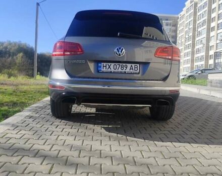 Фольксваген Туарег 2016 в Хмельницком на Automoto.ua Серый Фольксваген Туарег, объемом двигателя 2.97 л и пробегом 278 тыс. км за 30500 $, фото 35 на Automoto.ua