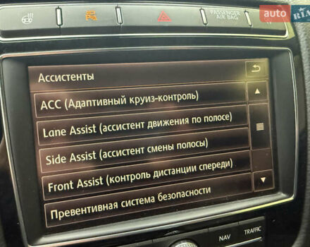 Серый Фольксваген Туарег, объемом двигателя 3 л и пробегом 267 тыс. км за 35000 $, фото 18 на Automoto.ua