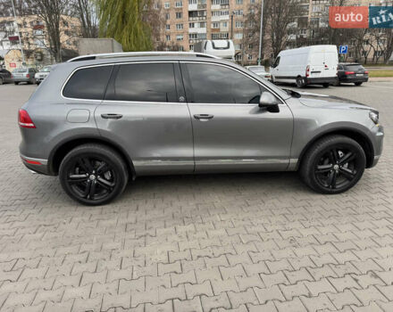 Серый Фольксваген Туарег, объемом двигателя 3.6 л и пробегом 240 тыс. км за 17700 $, фото 14 на Automoto.ua