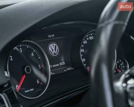 Фольксваген Туарег 2016 в Луцке на Automoto.ua Серый Фольксваген Туарег, объемом двигателя 2.97 л и пробегом 181 тыс. км за 35000 $, фото 29 на Automoto.ua