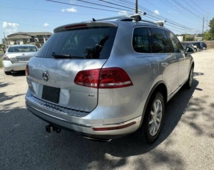 Серый Фольксваген Туарег, объемом двигателя 3.6 л и пробегом 79 тыс. км за 7700 $, фото 6 на Automoto.ua