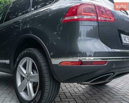 Фольксваген Туарег 2016 в Луцке на Automoto.ua Серый Фольксваген Туарег, объемом двигателя 2.97 л и пробегом 181 тыс. км за 35000 $, фото 16 на Automoto.ua