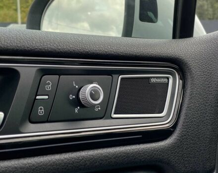 Серый Фольксваген Туарег, объемом двигателя 0 л и пробегом 155 тыс. км за 31000 $, фото 7 на Automoto.ua