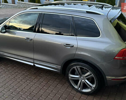 Серый Фольксваген Туарег, объемом двигателя 3 л и пробегом 267 тыс. км за 35000 $, фото 8 на Automoto.ua