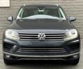 Сірий Фольксваген Туарег, об'ємом двигуна 3 л та пробігом 72 тис. км за 10100 $, фото 1 на Automoto.ua