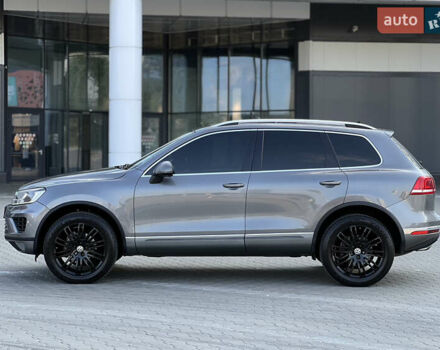 Фольксваген Туарег 2016 в Киеве на Automoto.ua Серый Фольксваген Туарег, объемом двигателя 3 л и пробегом 196 тыс. км за 21900 $, фото 5 на Automoto.ua